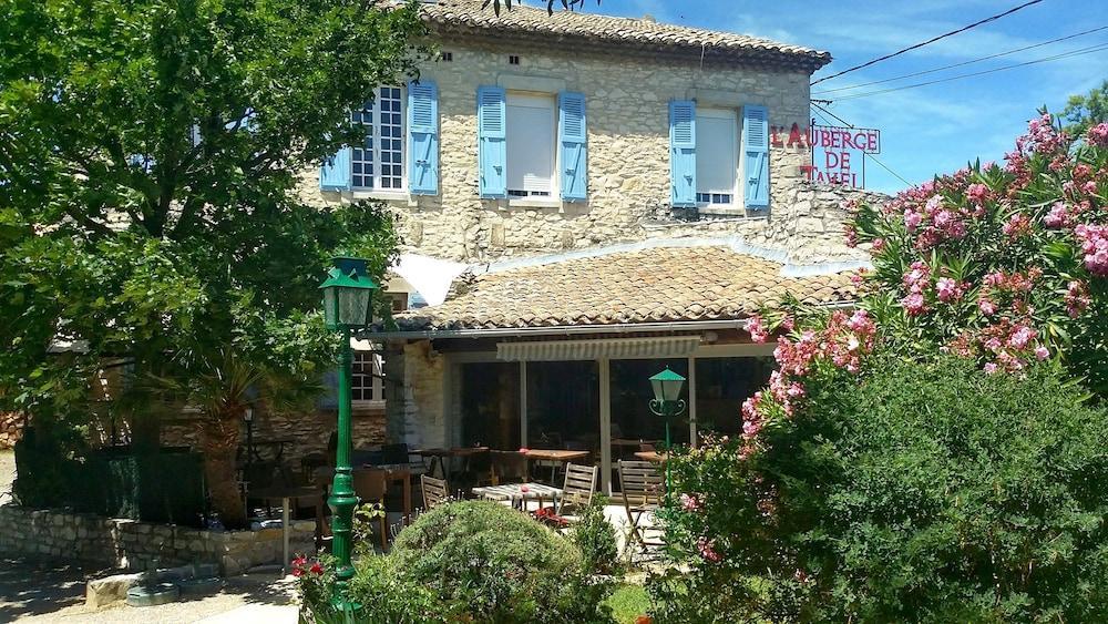 Logis Auberge De Tavel Exterior foto